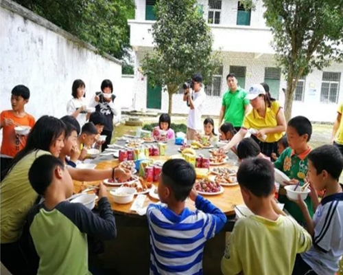 2018.6.30暨海基金会第3度探访清远石湖小学